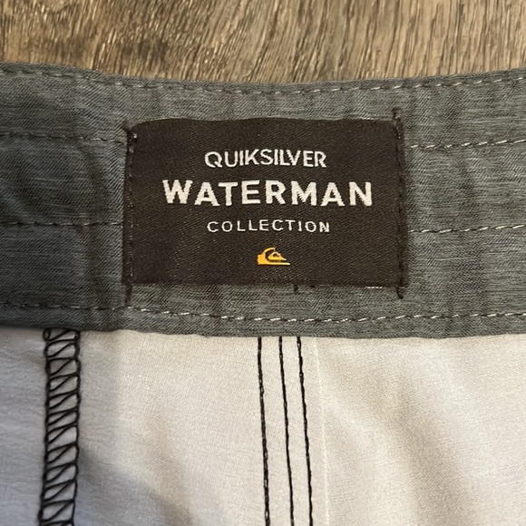 NWT Quiksilver Waterman Collection Liberty Overboard Beachshorts, size 31 - Picture 4 of 6